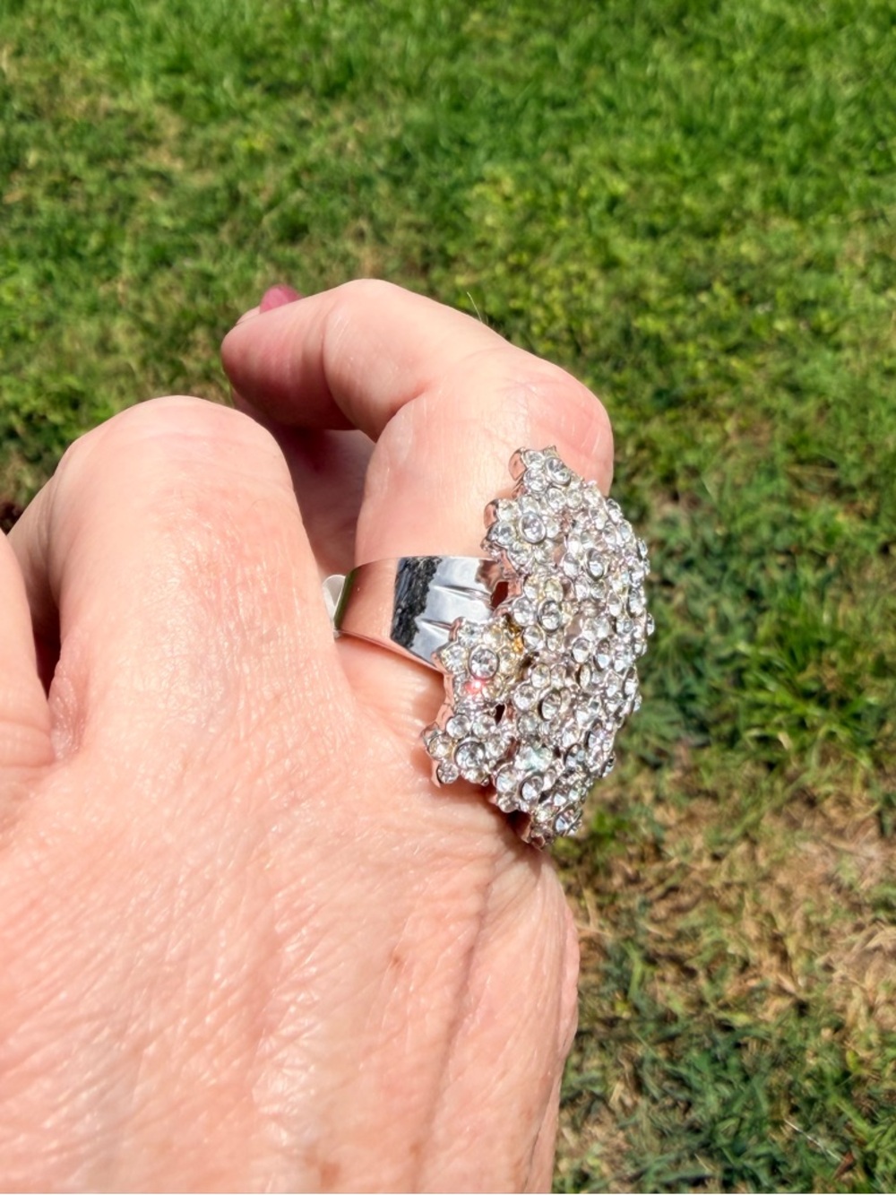 Vintage 90’s Camille Lucie Sparkling Crystal Cluster Statement Ring - Picture 7 of 11